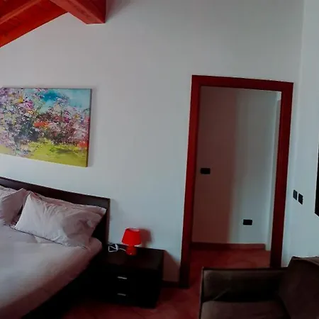 בית הארחה La Casa Sulla Roccia 3*